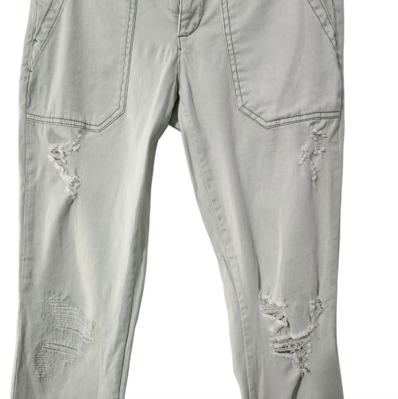 Anthropologie Pilcro Hyphen Fit Distressed Chinos Women's Size 27 Light Green - Picture 8 of 16